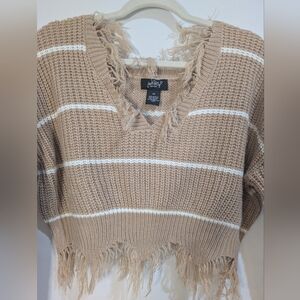 Just Polly Stylish Tan and White Fringed Distressed V-Neck Sweater